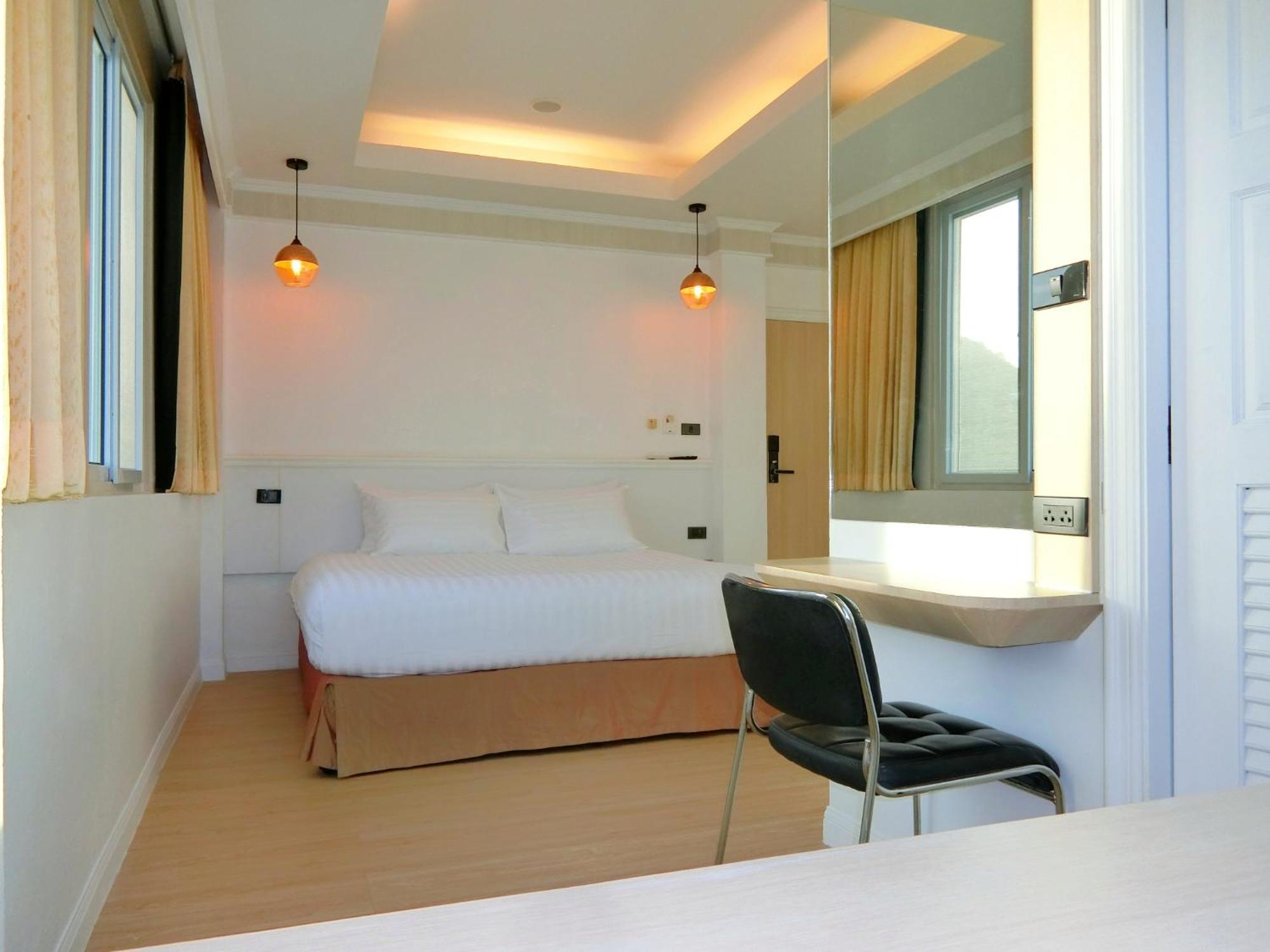 Sira Boutique Residence - Newly Renovated Patong Kültér fotó