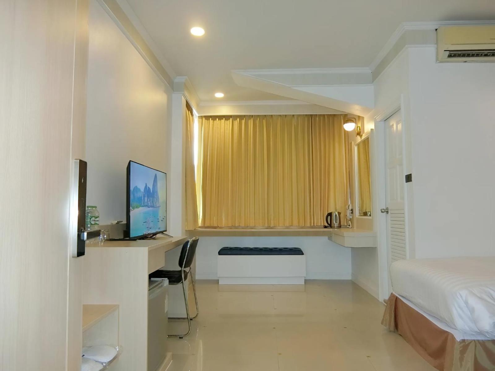 Sira Boutique Residence - Newly Renovated Patong Kültér fotó