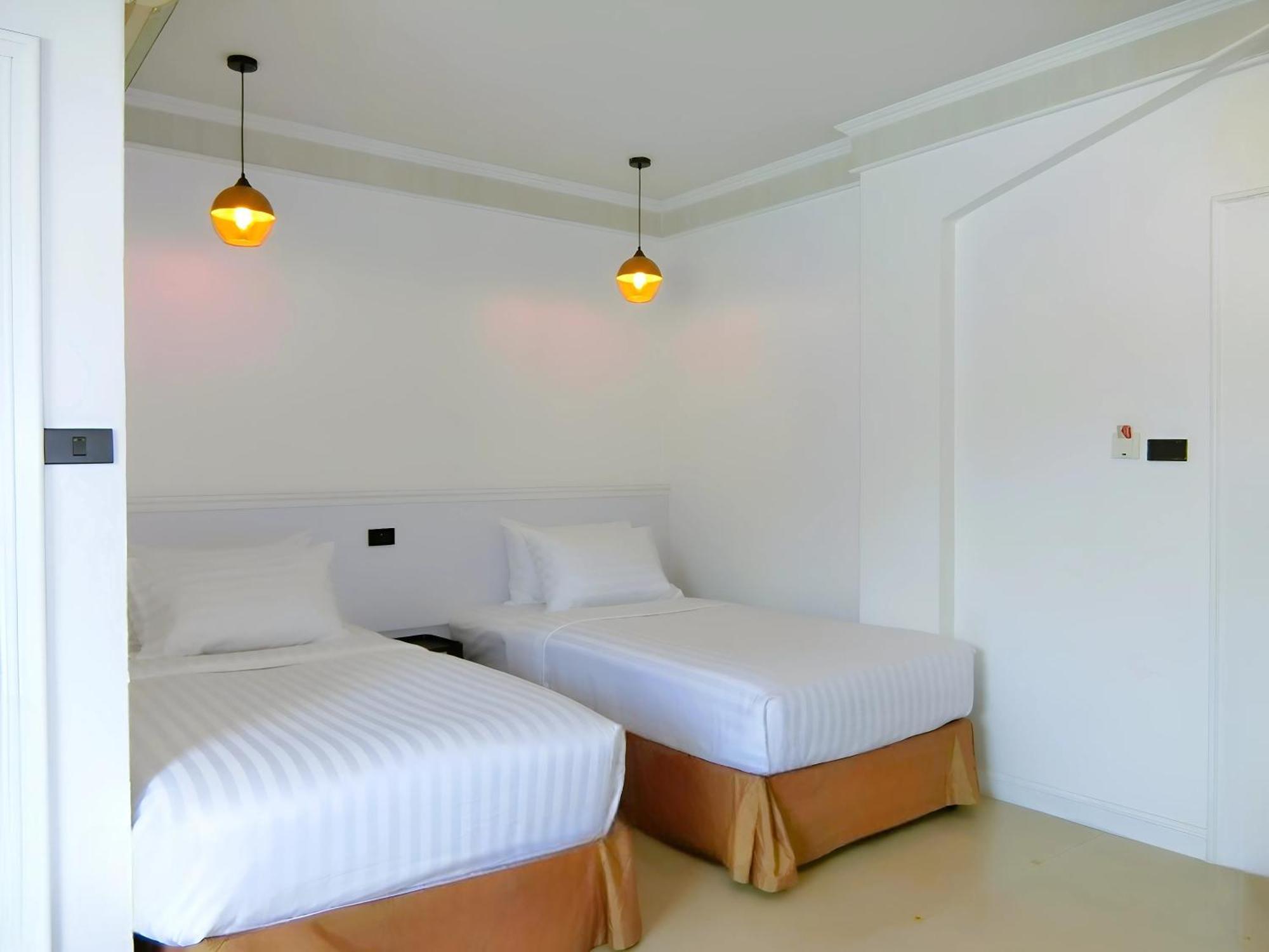 Sira Boutique Residence - Newly Renovated Patong Kültér fotó
