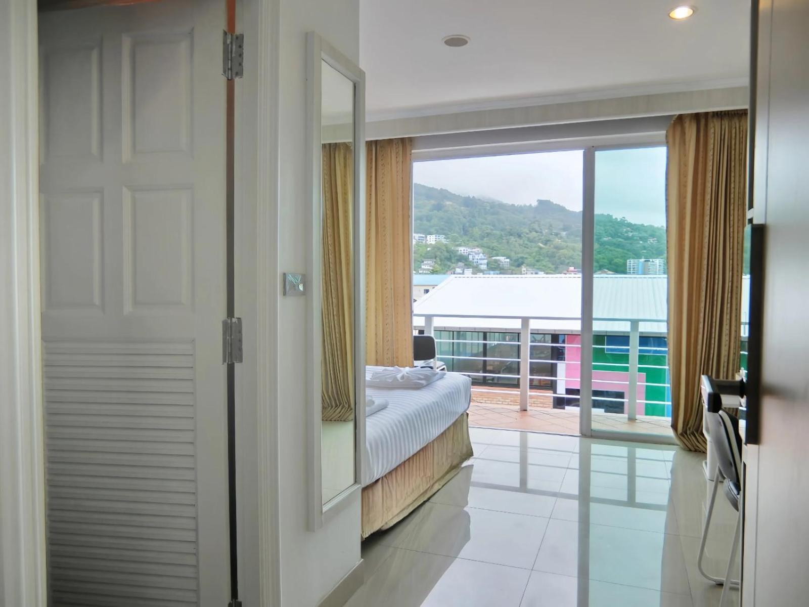 Sira Boutique Residence - Newly Renovated Patong Kültér fotó