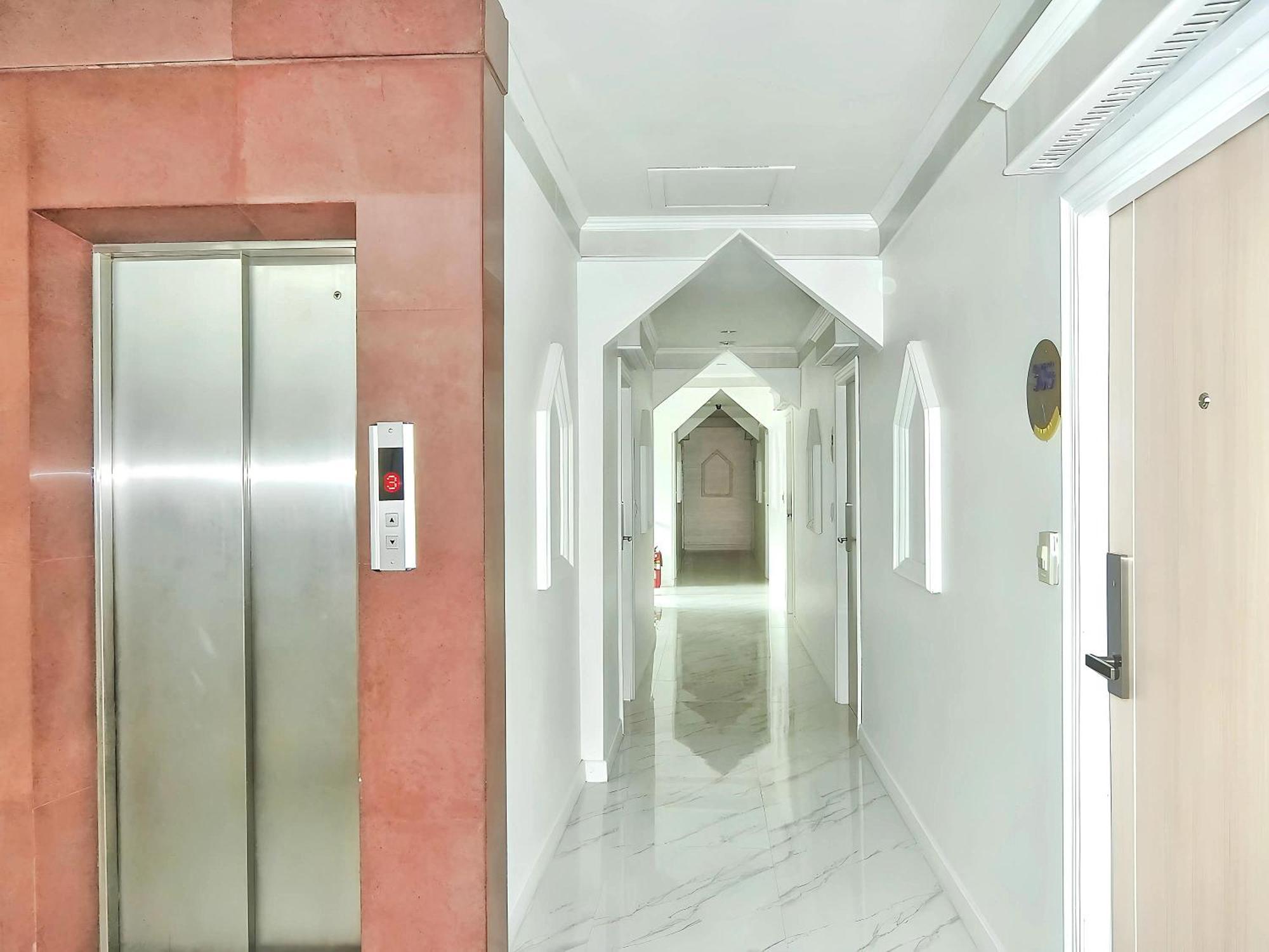 Sira Boutique Residence - Newly Renovated Patong Kültér fotó