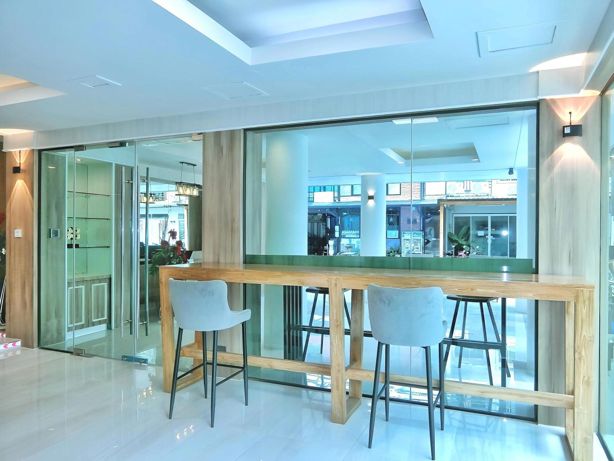 Sira Boutique Residence - Newly Renovated Patong Kültér fotó